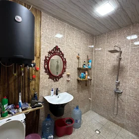 In Baku 95.0 m² apartment is for rent - Image 5