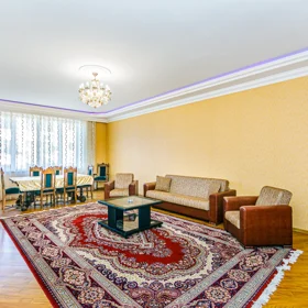 In Baku nan m² apartment is for sale - Image 3