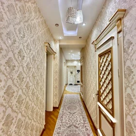 In Baku 135.0 m² apartment is for rent - Image 2