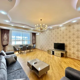 In Baku 135.0 m² apartment is for rent - Image 4