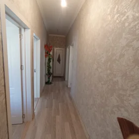 In Baku 250.0 m² house with 3.0 rooms is for sale - Image 4