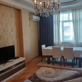 In Baku 135.0 m² apartment is for sale - Image 2