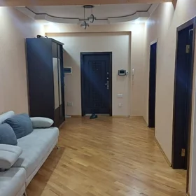 In Baku 135.0 m² apartment is for sale - Image 4