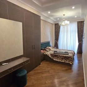 In Baku 120.0 m² apartment is for rent - Image 5