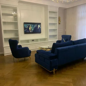 In Baku 171.0 m² apartment is for rent - Image 2