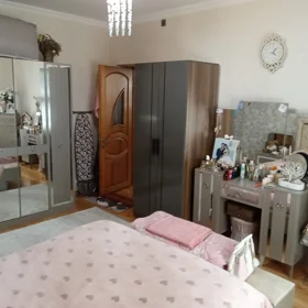 In Baku 60.0 m² house with 2.0 rooms is for sale - Image 3