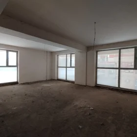 In Baku 400.0 m² commercial is for rent - Image 3