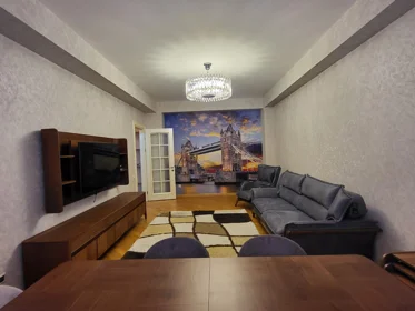 In Baku 100.0 m² apartment is for rent - Image 3