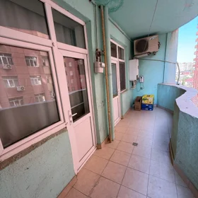 In Baku 75.0 m² apartment is for rent - Image 5