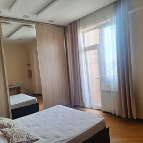 In Baku 105.0 m² apartment is for rent - Image 3