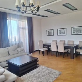 In Baku 105.0 m² apartment is for rent - Image 4