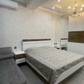 In Baku 90.0 m² apartment is for sale - Image 3