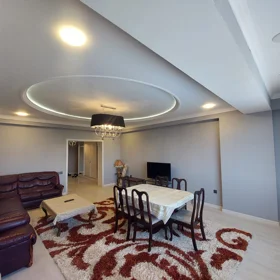 In Baku 136.0 m² apartment is for rent - Image 2