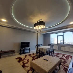 In Baku 136.0 m² apartment is for rent - Image 3