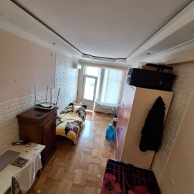 In Baku 170.0 m² apartment is for sale - Image 5