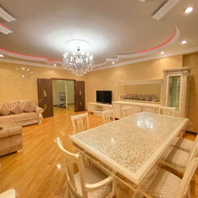 In Baku 120.0 m² apartment is for rent - Image 2