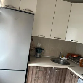 In Baku 60.0 m² apartment is for rent - Image 2