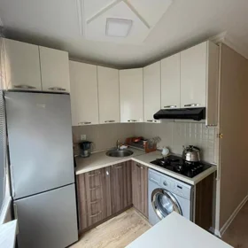 In Baku 60.0 m² apartment is for rent - Image 4