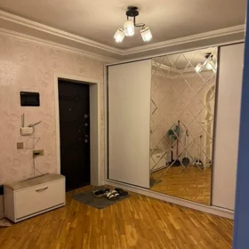 In Baku 90.0 m² apartment is for rent - Image 4