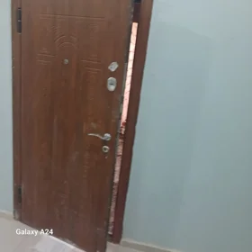 In Baku nan m² apartment is for sale - Image 2