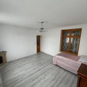 In Baku 75.0 m² apartment is for rent - Image 5