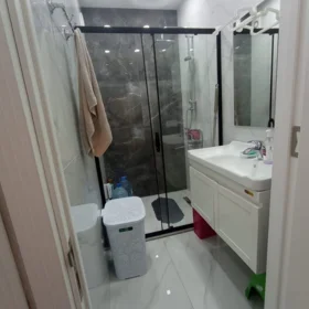 In Baku 70.0 m² apartment is for rent - Image 5