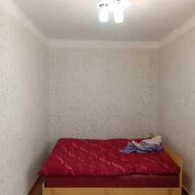 In Baku 80.0 m² apartment is for rent - Image 3