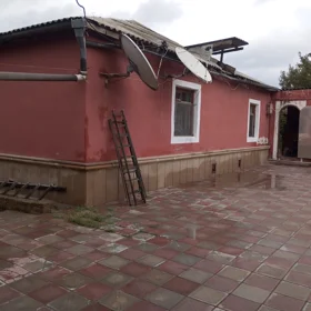 In Sumgayit 120.0 m² house with 4.0 rooms is for sale - Image 2