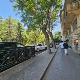 In nan 110.0 m² commercial is for rent
