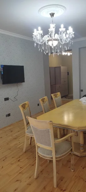 Baku-da 105.0 m2 mənzil kirayə verilir - Şəkil 5