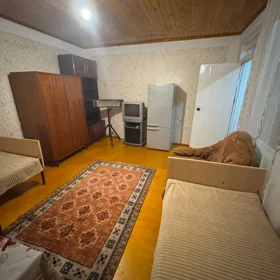 In Baku 30.0 m² house with 1.0 rooms is for rent - Image 2