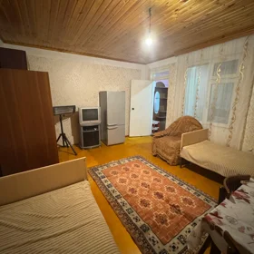 In Baku 30.0 m² house with 1.0 rooms is for rent - Image 3