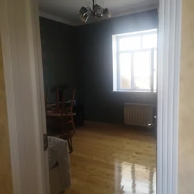 In Baku 75.0 m² house with 3.0 rooms is for sale - Image 3