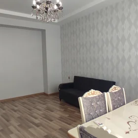 In Baku 80.0 m² apartment is for rent - Image 3