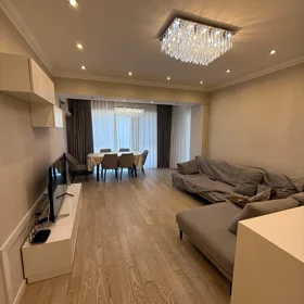 In Baku 104.0 m² apartment is for rent - Image 2