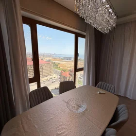 In Baku 104.0 m² apartment is for rent - Image 3