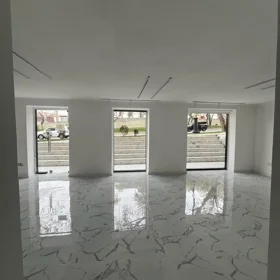 In Baku 75.0 m² commercial is for sale - Image 2