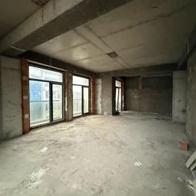 In Baku 95.0 m² apartment is for sale - Image 4