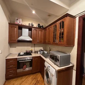 In Baku 70.0 m² apartment is for sale - Image 2