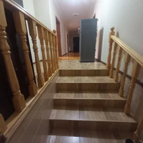 In Baku 100.0 m² house with 4.0 rooms is for sale - Image 4