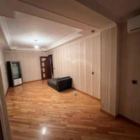 In Khirdalan 98.0 m² apartment is for rent - Image 5