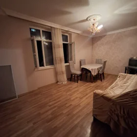 In Khirdalan 75.0 m² apartment is for rent - Image 2
