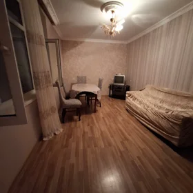 In Khirdalan 75.0 m² apartment is for rent - Image 3