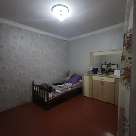 In Baku 72.0 m² house with 3.0 rooms is for sale - Image 2