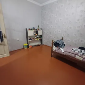 In Baku 72.0 m² house with 3.0 rooms is for sale - Image 3