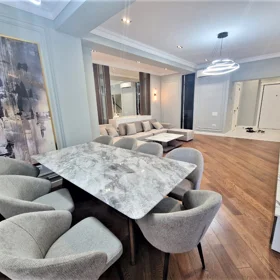 In Baku 180.0 m² apartment is for rent - Image 3