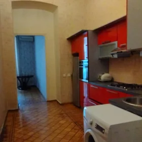 In Baku 80.0 m² apartment is for rent - Image 4