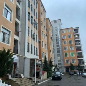 In Baku 122.0 m² apartment is for sale - Image 3