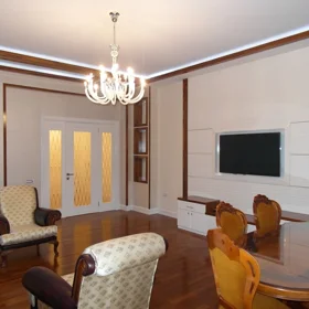 Baku-da 165.0 m2 mənzil kirayə verilir - Şəkil 3