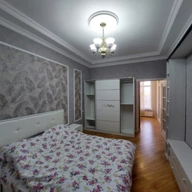 In Baku 75.0 m² apartment is for rent - Image 4